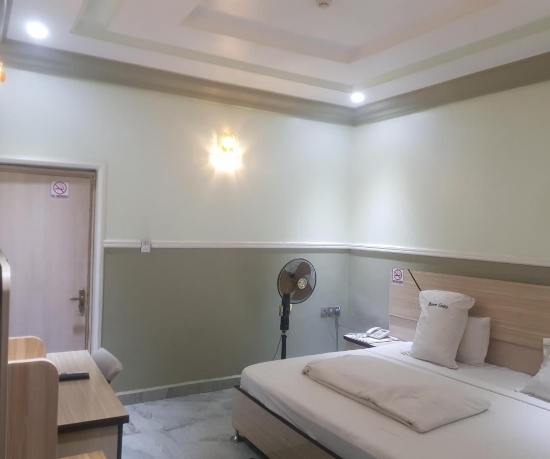 Haven Suites, Ikenegbu أويري المظهر الخارجي الصورة