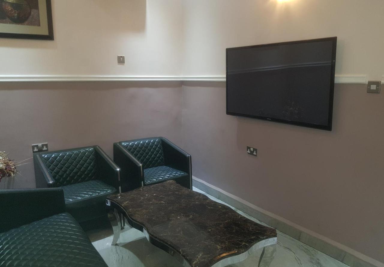 Haven Suites, Ikenegbu أويري المظهر الخارجي الصورة
