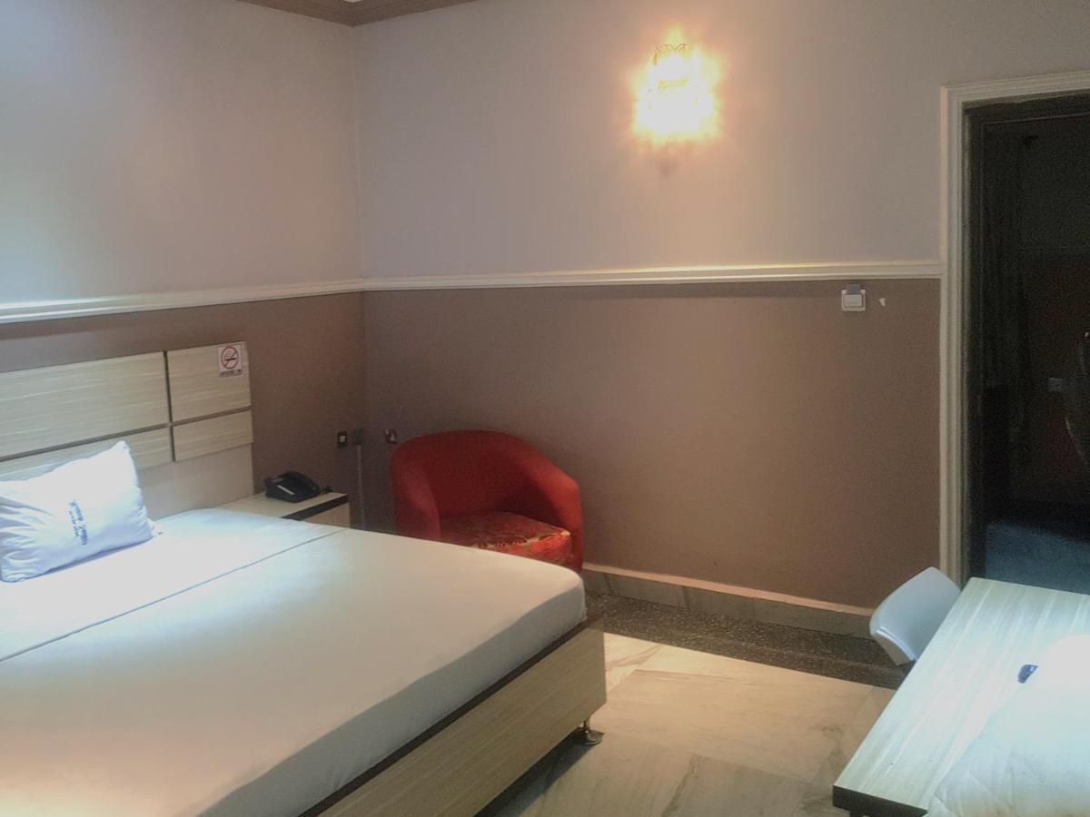 Haven Suites, Ikenegbu أويري المظهر الخارجي الصورة